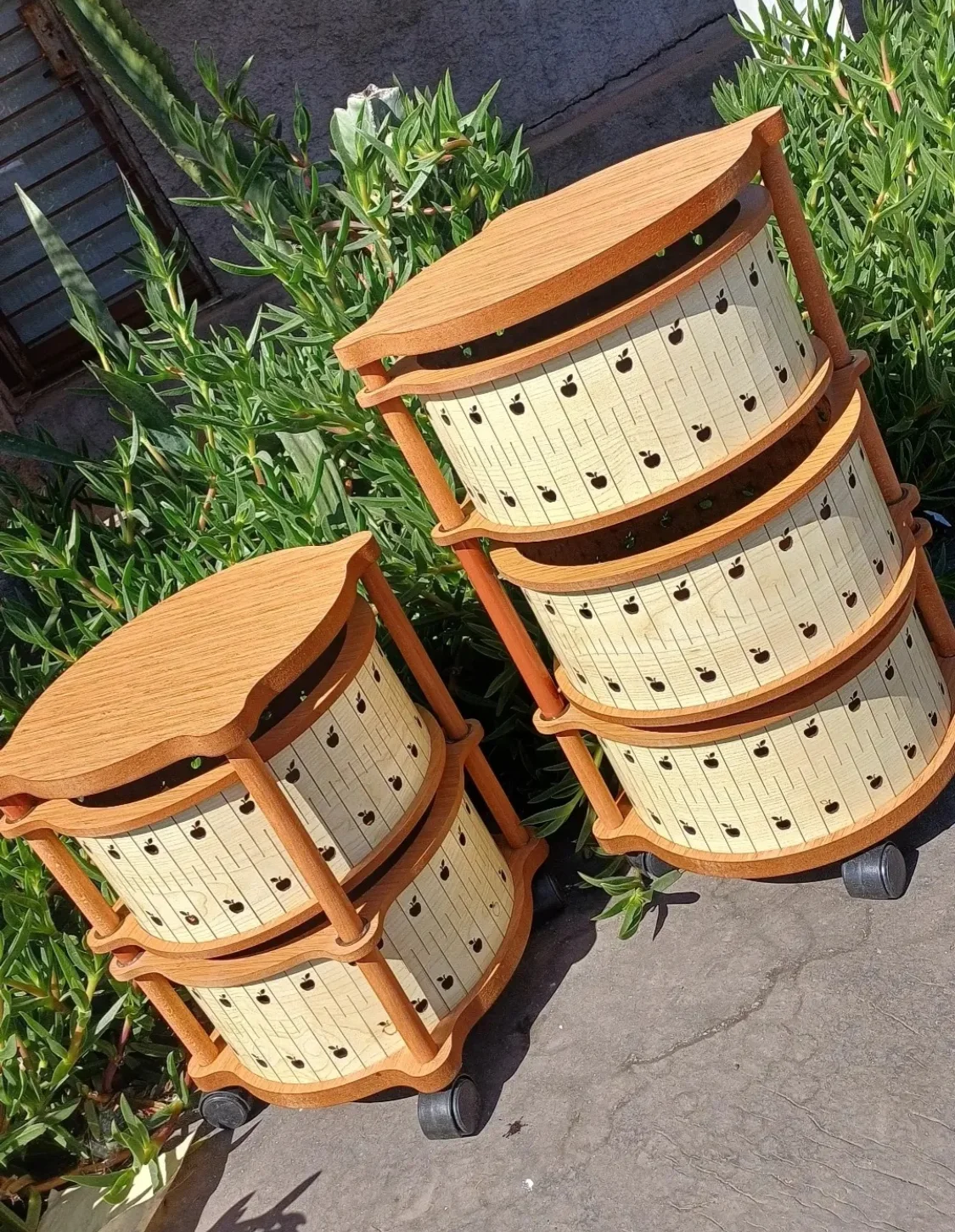 Two Vybeair organizers seen from above outdoors